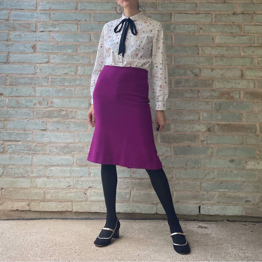 Moschino Pencil Skirt Nwt Purple Wool Knee Length Flare Hem Fitted Cheap & Chic